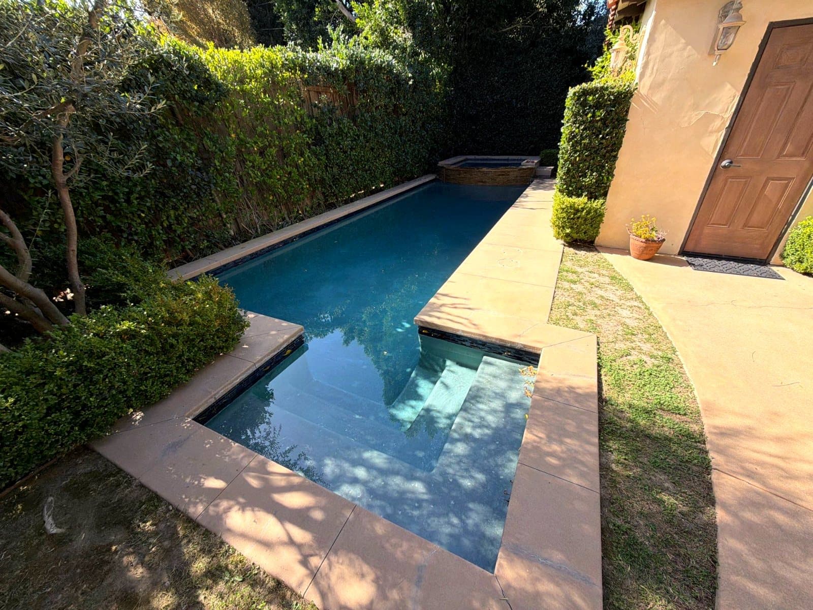 Tile, Coping & Decking